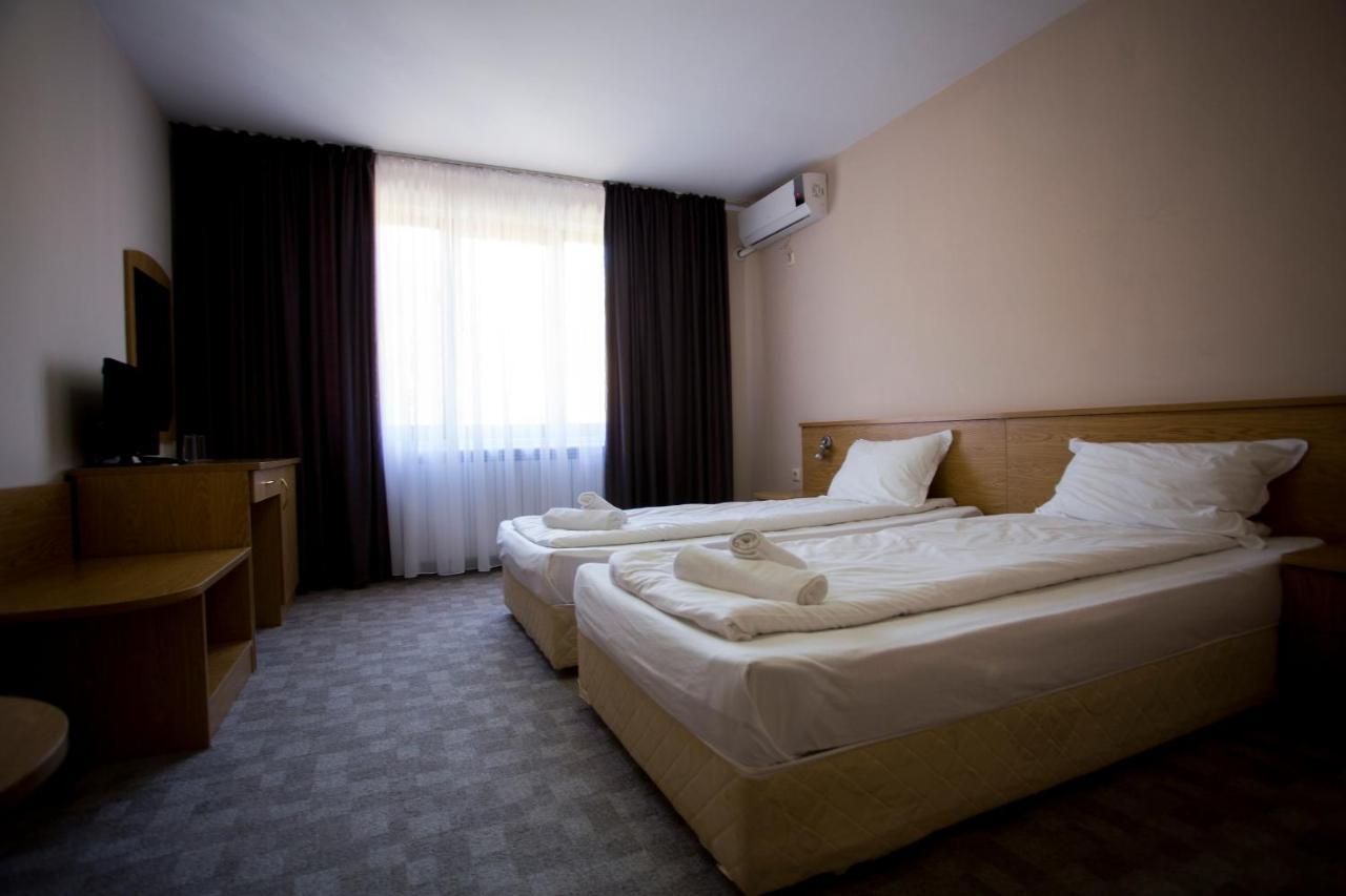 Family Prim Hotel Sandanski Exterior foto