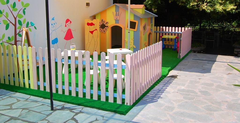 Family Prim Hotel Sandanski Exterior foto